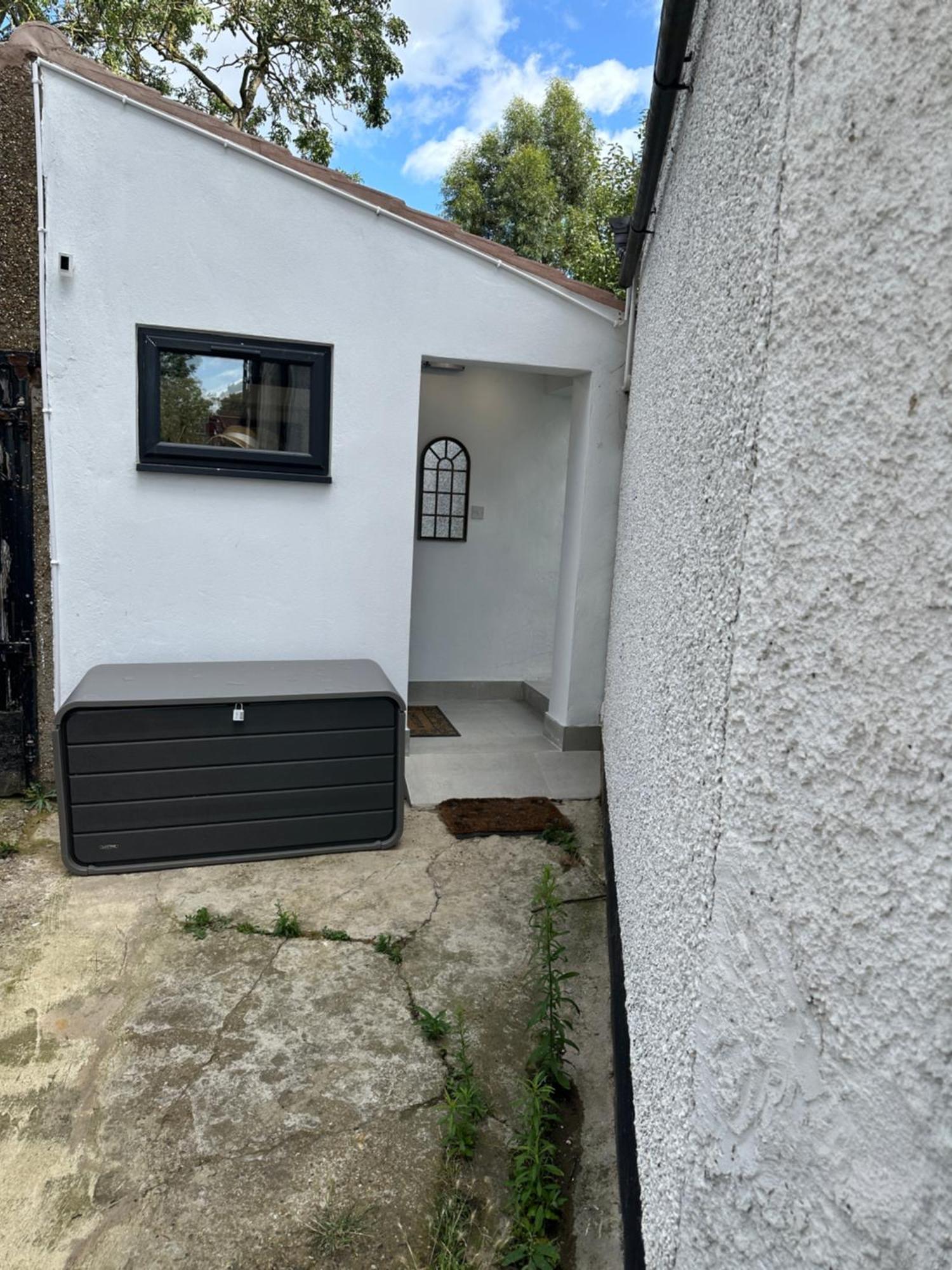 Bespoke Gallery Guesthouse Hendon Esterno foto