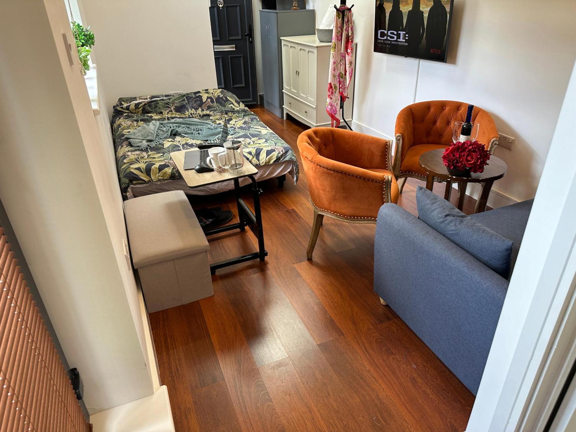Bespoke Gallery Guesthouse Hendon Esterno foto