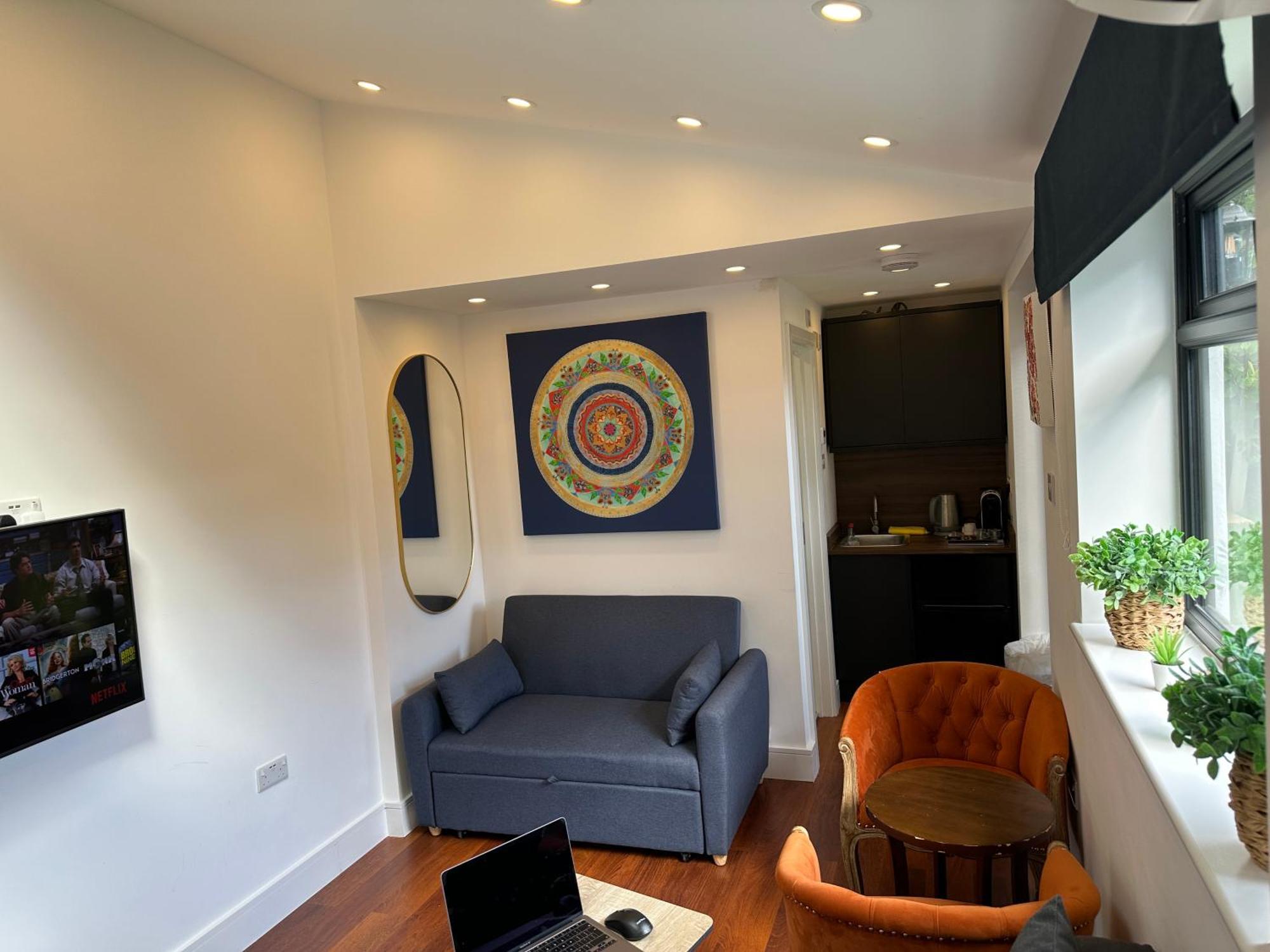 Bespoke Gallery Guesthouse Hendon Esterno foto