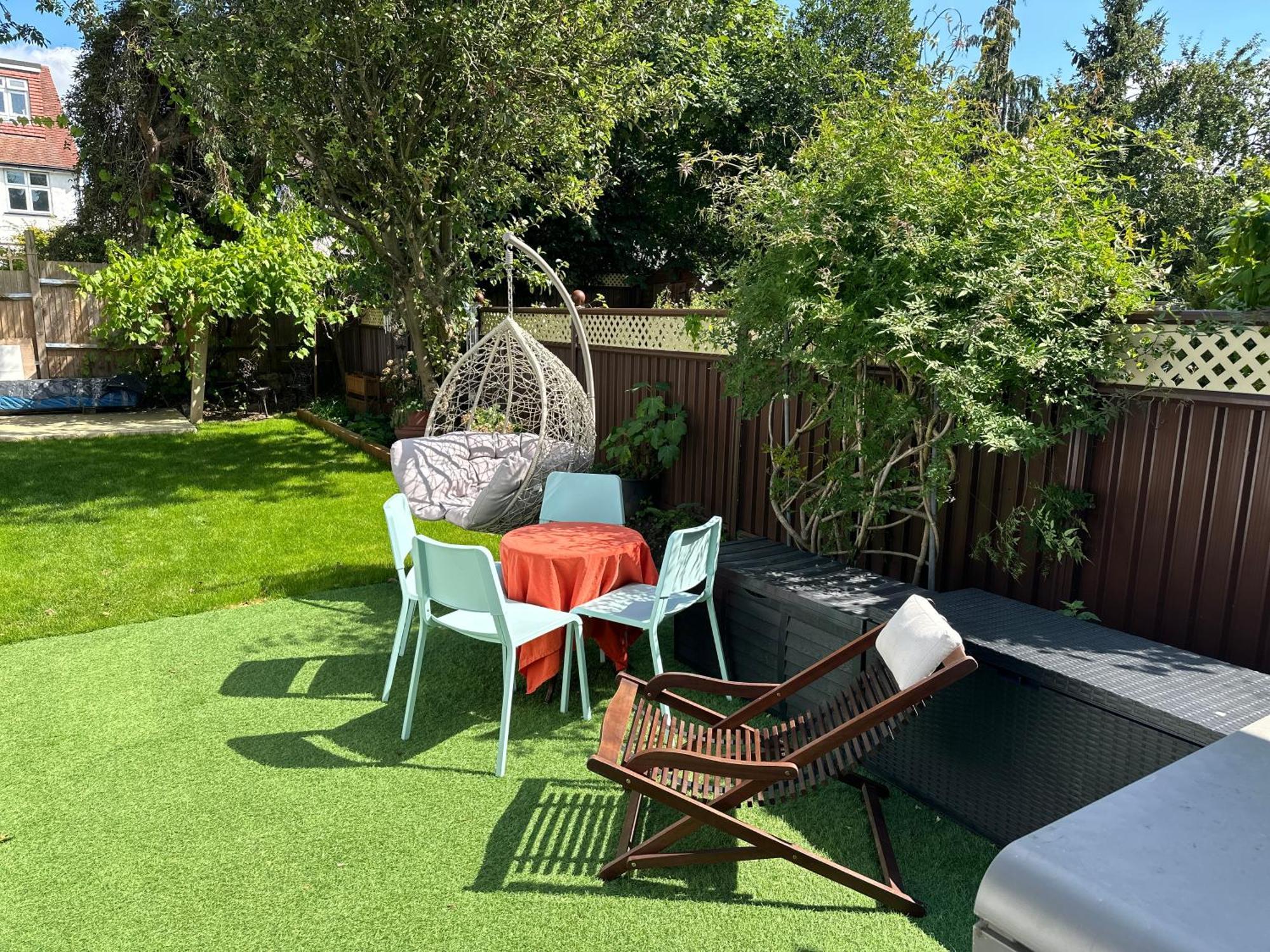 Bespoke Gallery Guesthouse Hendon Esterno foto