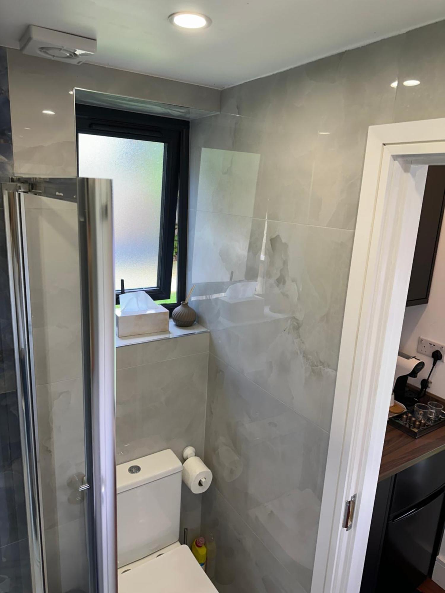 Bespoke Gallery Guesthouse Hendon Esterno foto