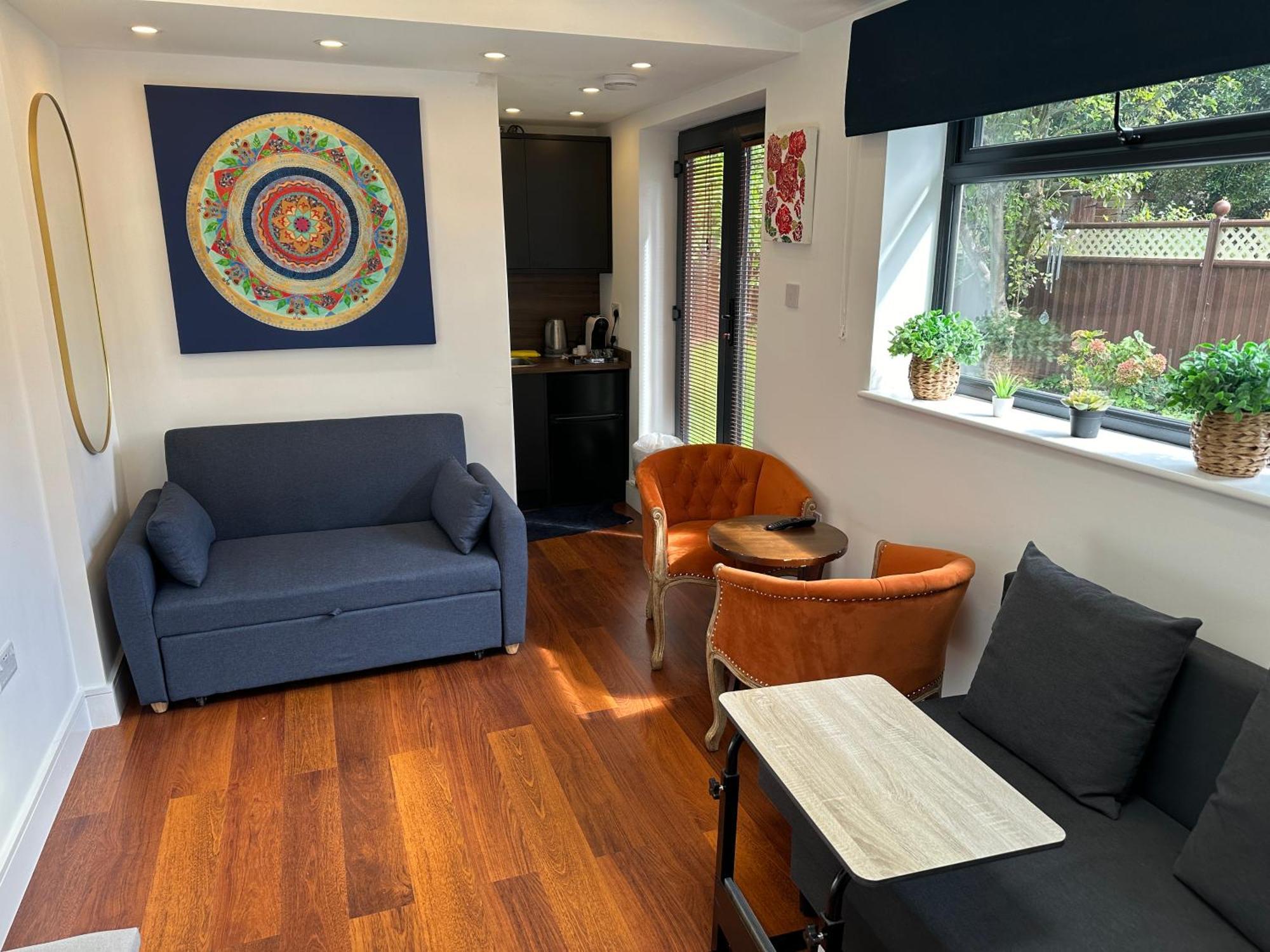 Bespoke Gallery Guesthouse Hendon Esterno foto